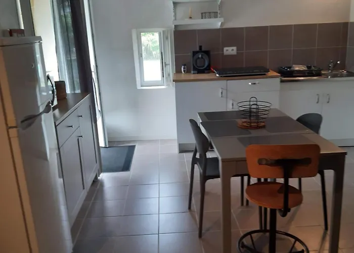 Serenite Semesterbostad